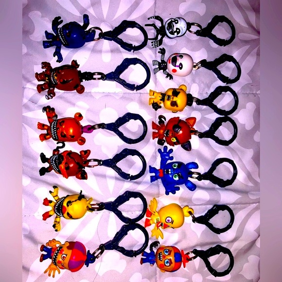 FNAF Vintage 2015-2016 13 Vinyl Figure’s Bag Hangers/Porte-Clefs Sac A Do Bundle - Picture 1 of 12